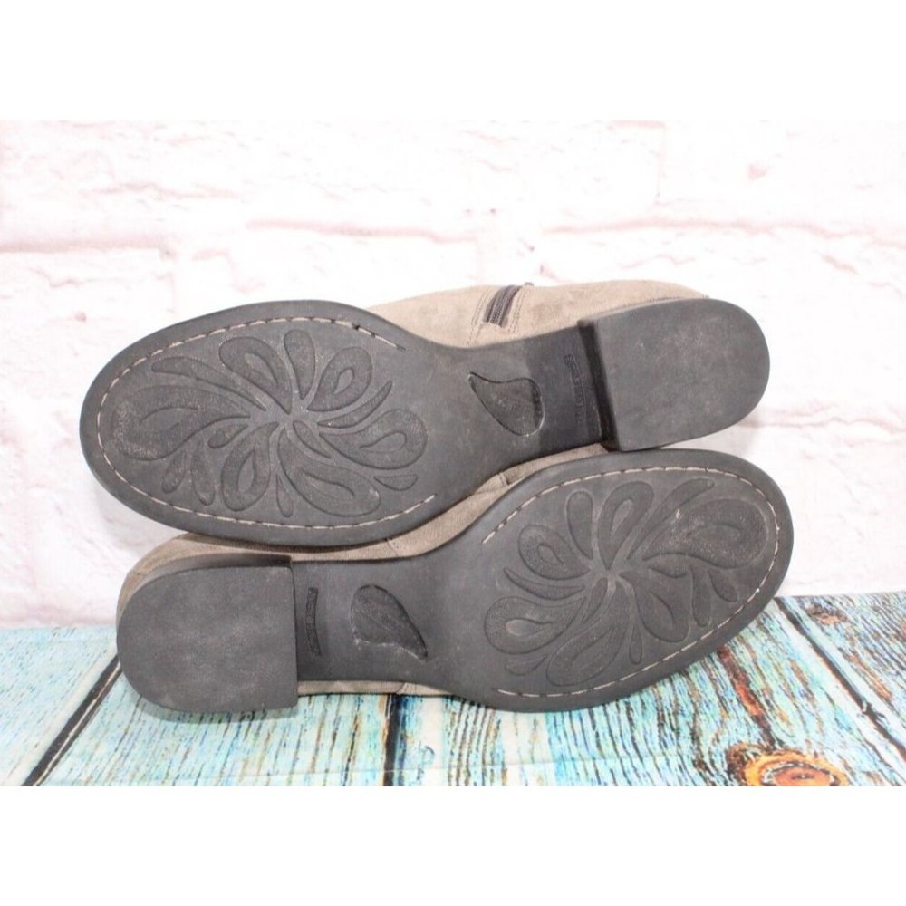 Born Phobos Gray Suede Pull On Side Zip Short Buckle Ankle Boots 9.5 M - Picture 8 of 8
